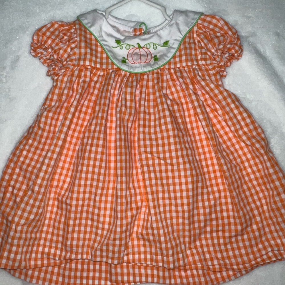 White Dress with and Orange pumpkin Embroidery 12m